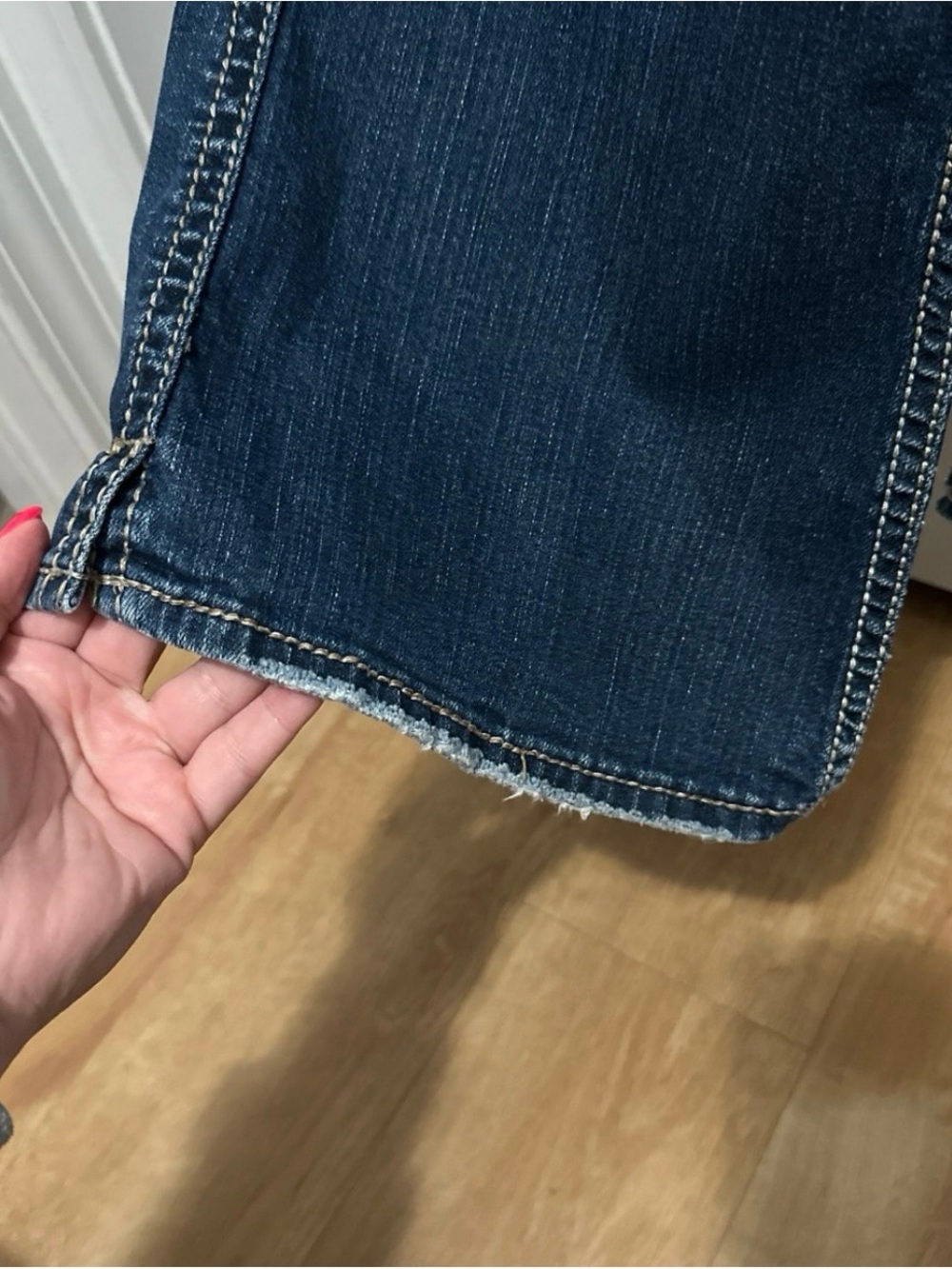 Silver Jeans Francis Flare Jeans size 31x33 View 4